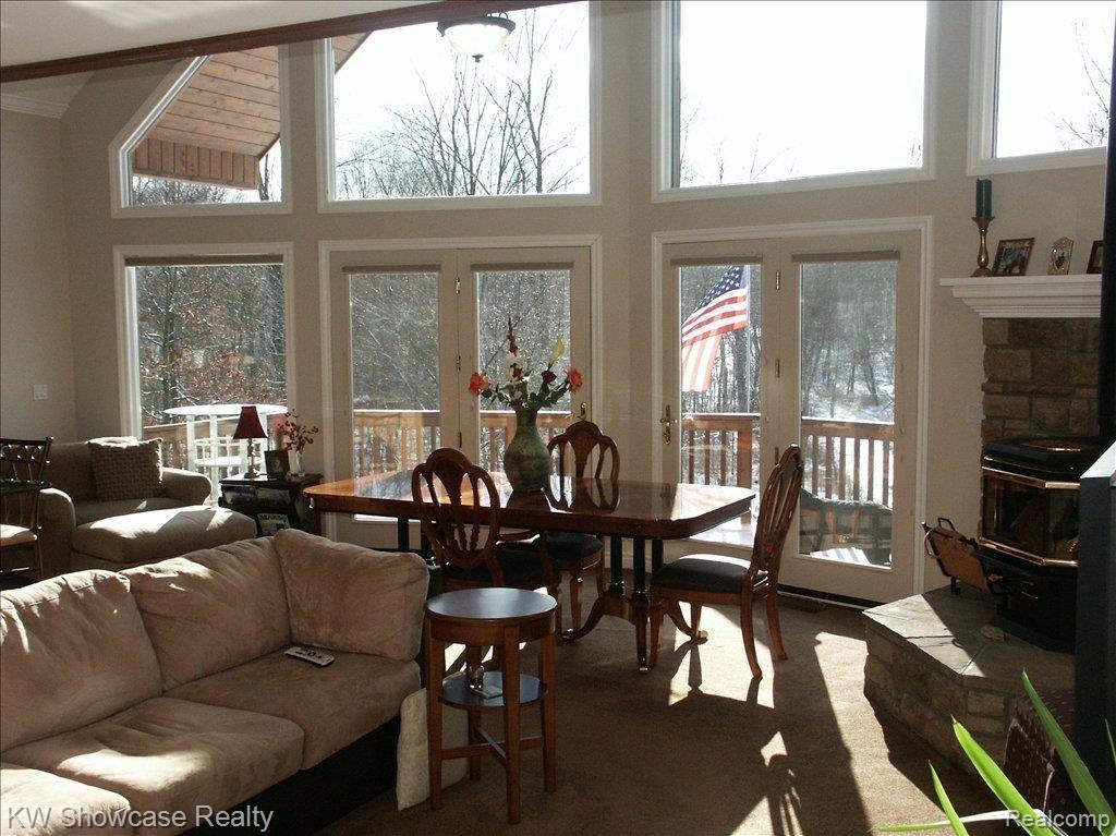 3185 Curdy Road Howell, MI 48855 - Photo 9 of 16 great room/ dining