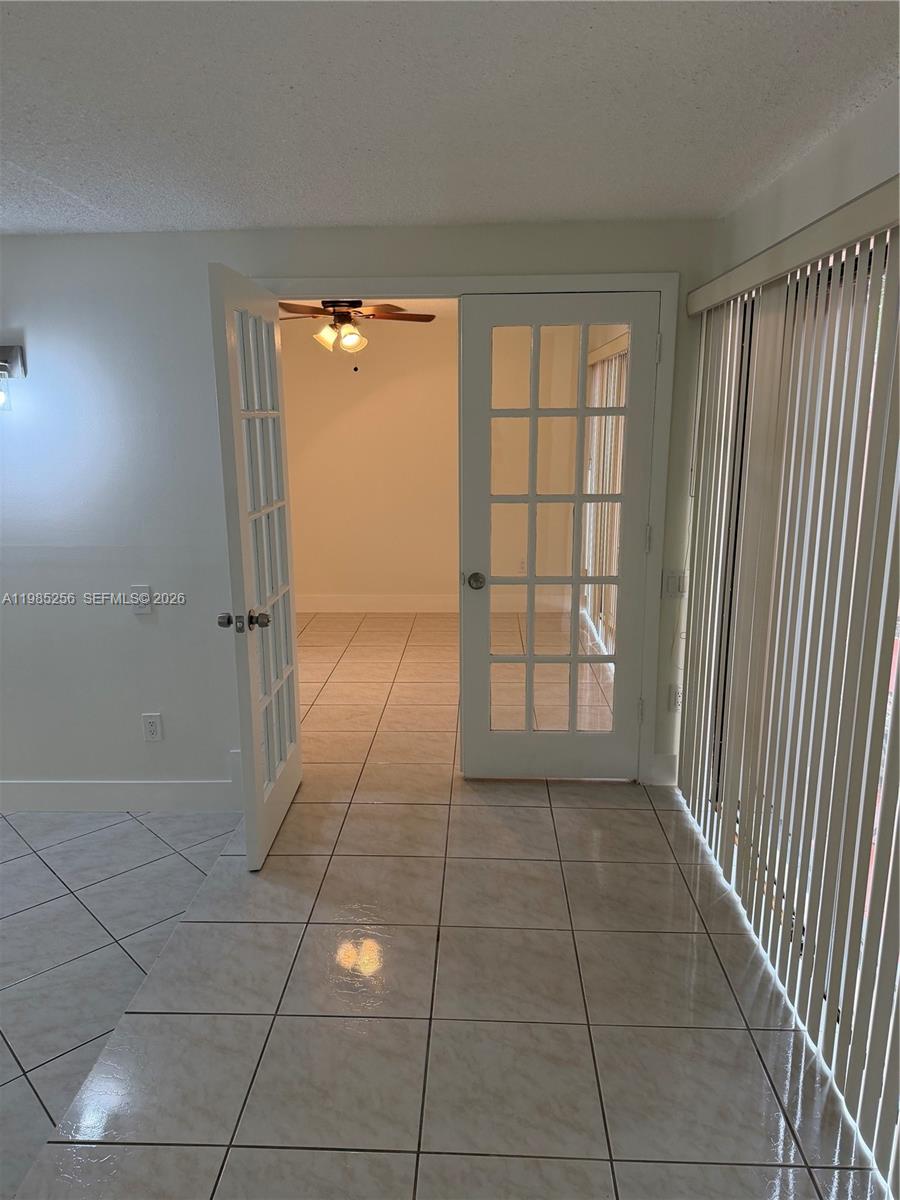 7009 Southwest 115th Place, Unit D30 Miami, FL 33173 - Photo 5 of 22
