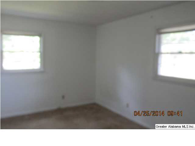 102 Carriage Road Anniston, AL 36206 - Photo 8 of 10