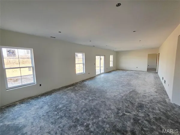 $635,000 | 433 Briarberry Drive, Shiloh, IL 62221