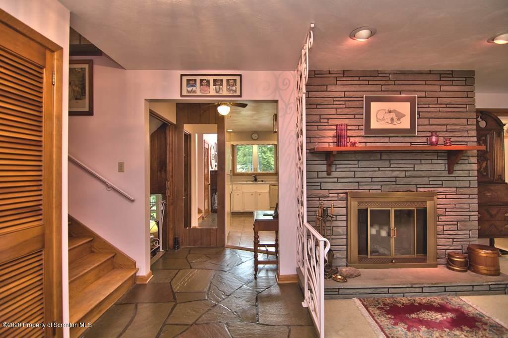 208 Mosswood Road Moscow, PA 18444 - Photo 7 of 65 Gallery Image 7
