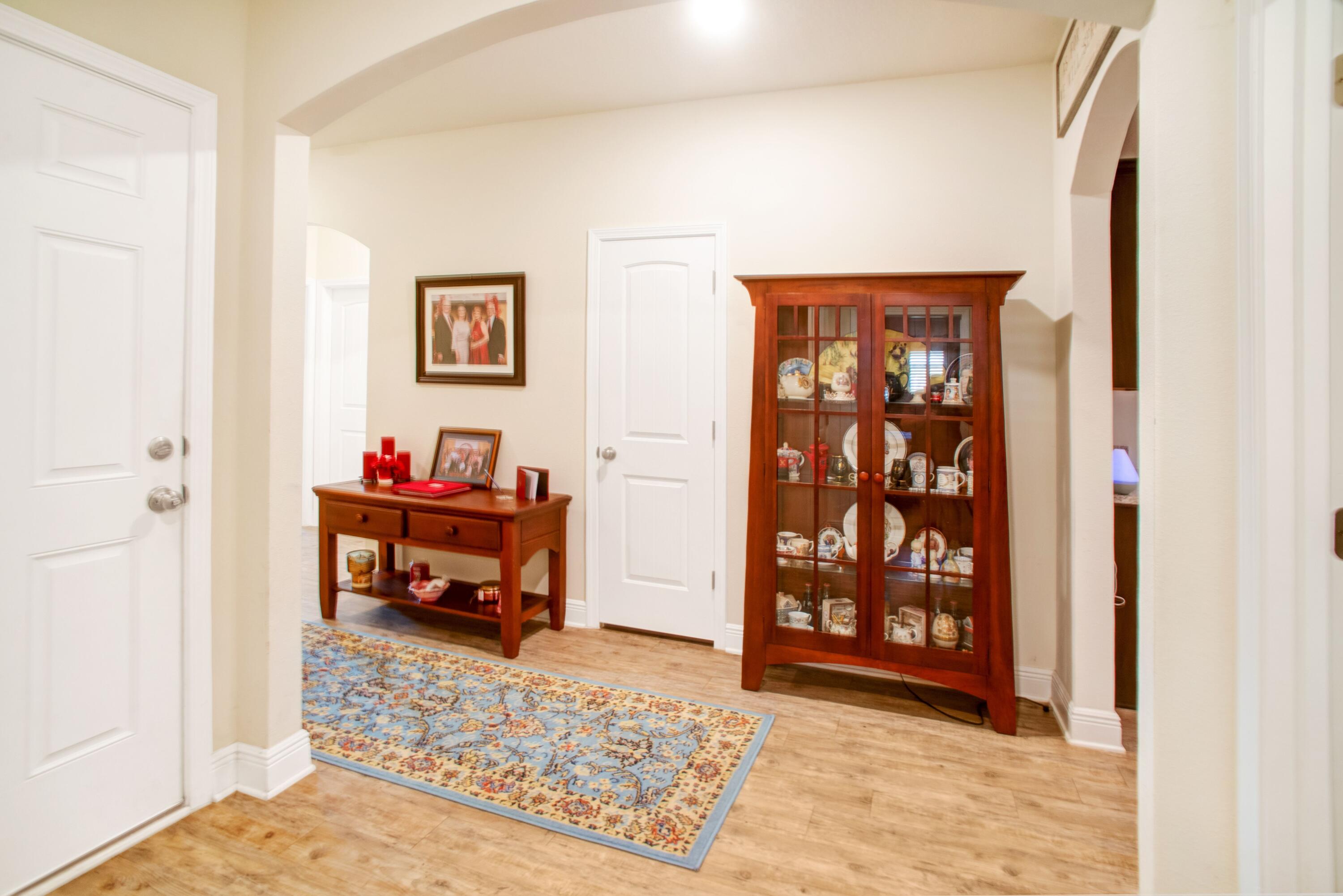 434 Chickadee Street Crestview, FL 32539 - Photo 20 of 38 Foyer by Bedroom 3