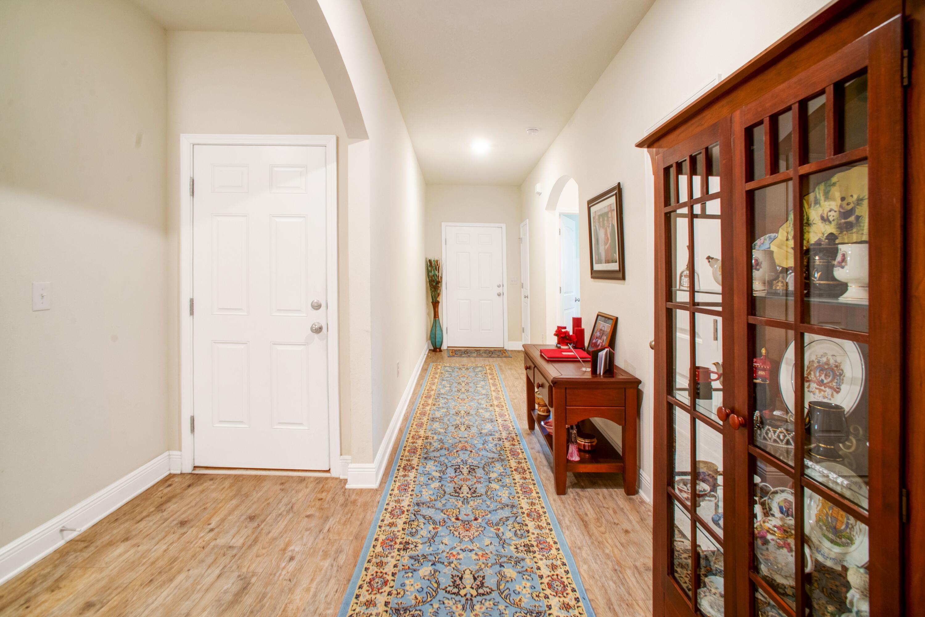 434 Chickadee Street Crestview, FL 32539 - Photo 21 of 38 Hallway to Front Door
