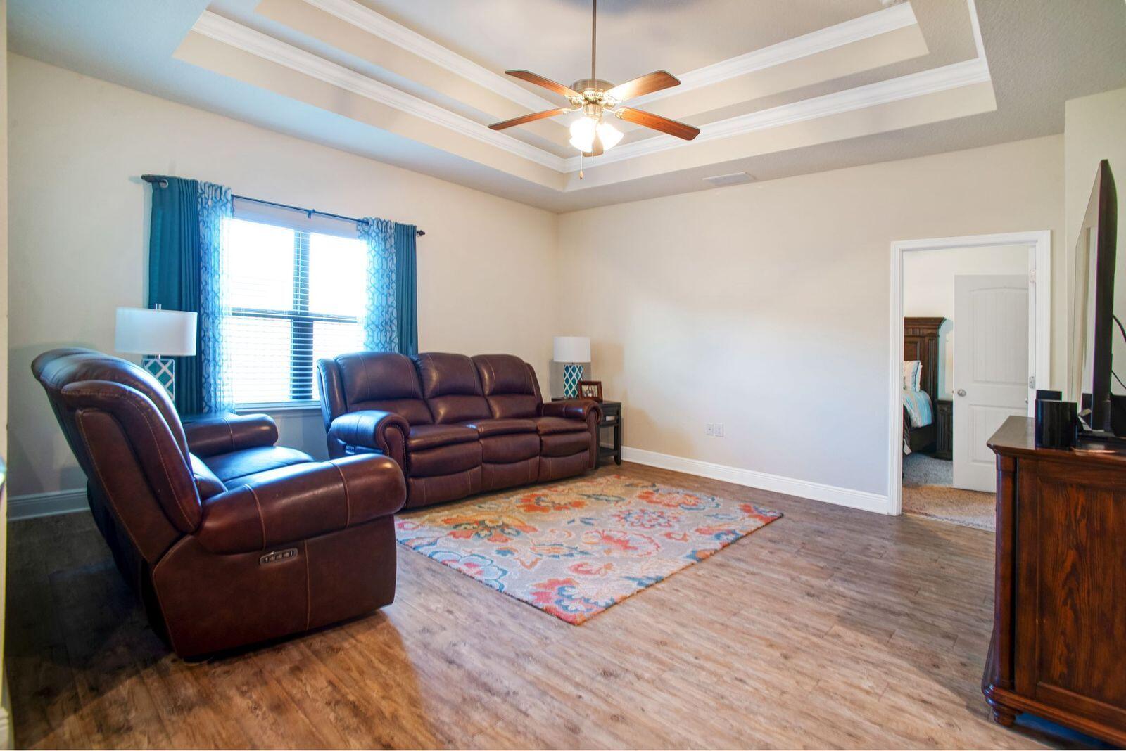434 Chickadee Street Crestview, FL 32539 - Photo 3 of 38 Living Rm w Beautiful Trayed Ceiling