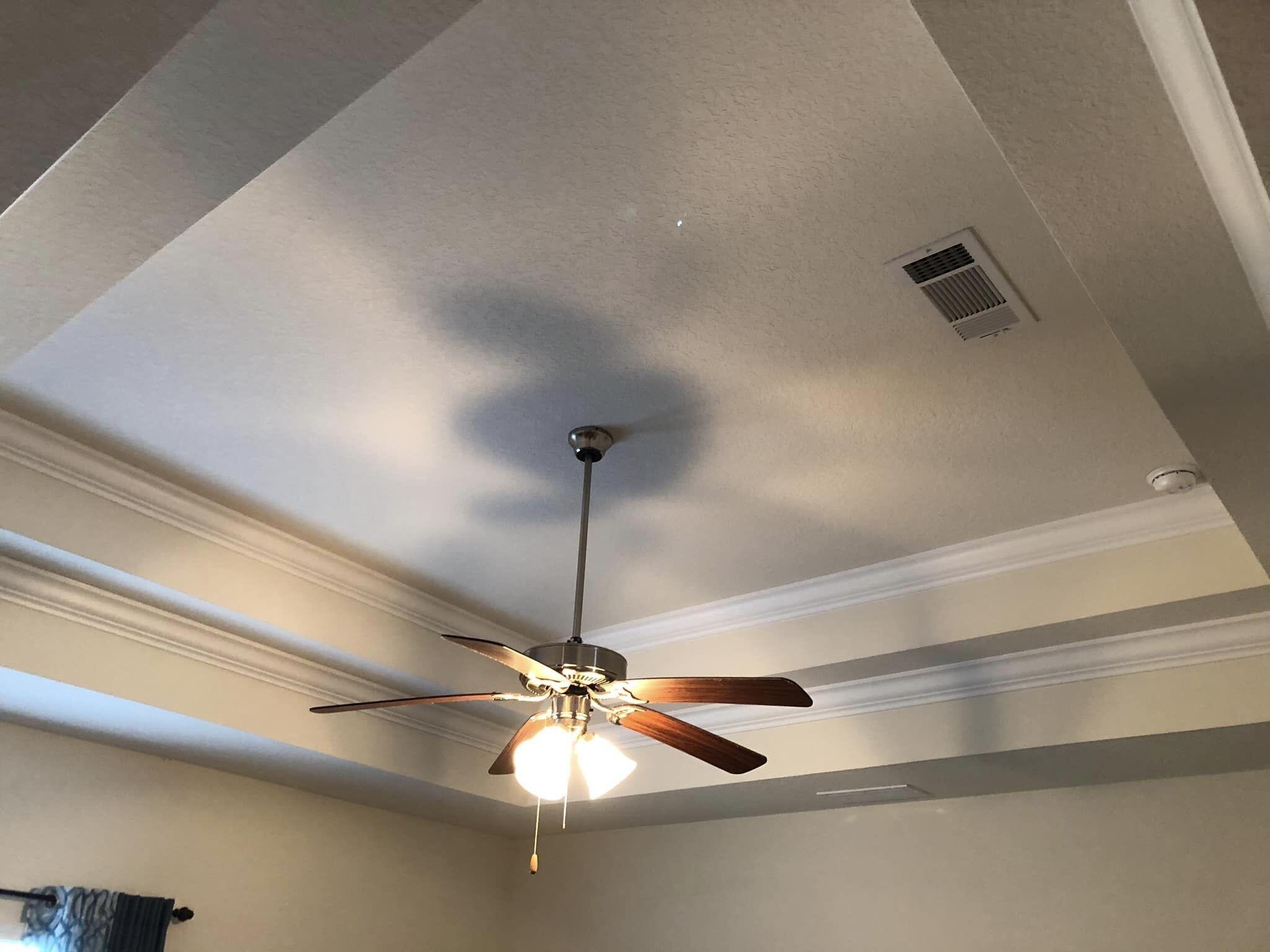 434 Chickadee Street Crestview, FL 32539 - Photo 4 of 38 Lovely Trayed Ceiling in Living Rm w Cro