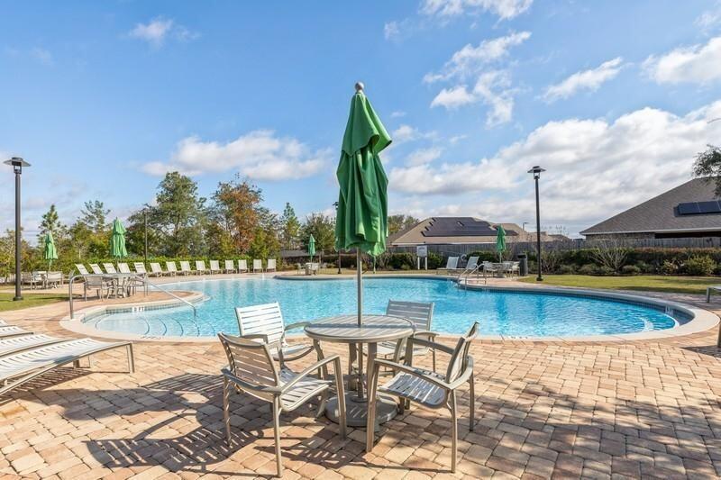 434 Chickadee Street Crestview, FL 32539 - Photo 6 of 38 Pool