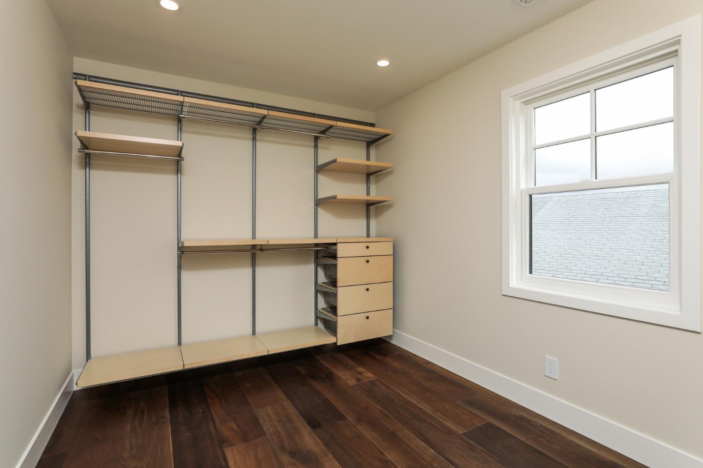 832 Crossway Road Burlingame, CA 94010 - Photo 33 of 50 Gallery Image 33