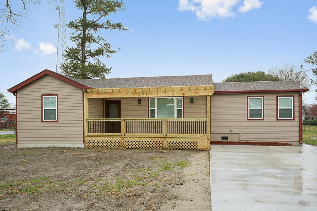 201 3rd Street Luling, LA 70070 - Photo 1 of 13 Gallery Image 1