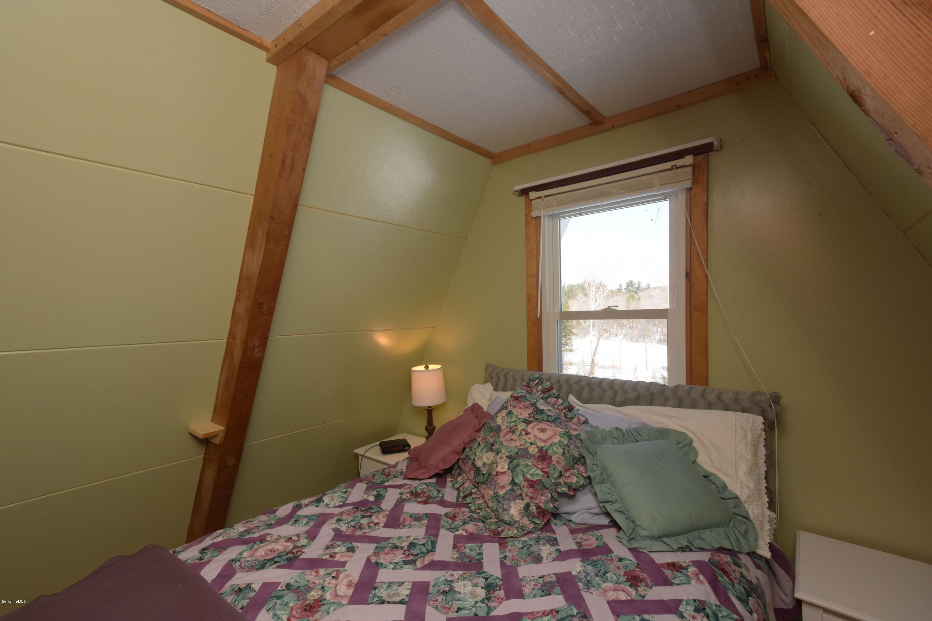 104 Franklin Road Hinsdale, MA 01235 - Photo 15 of 26 Bedroom #1