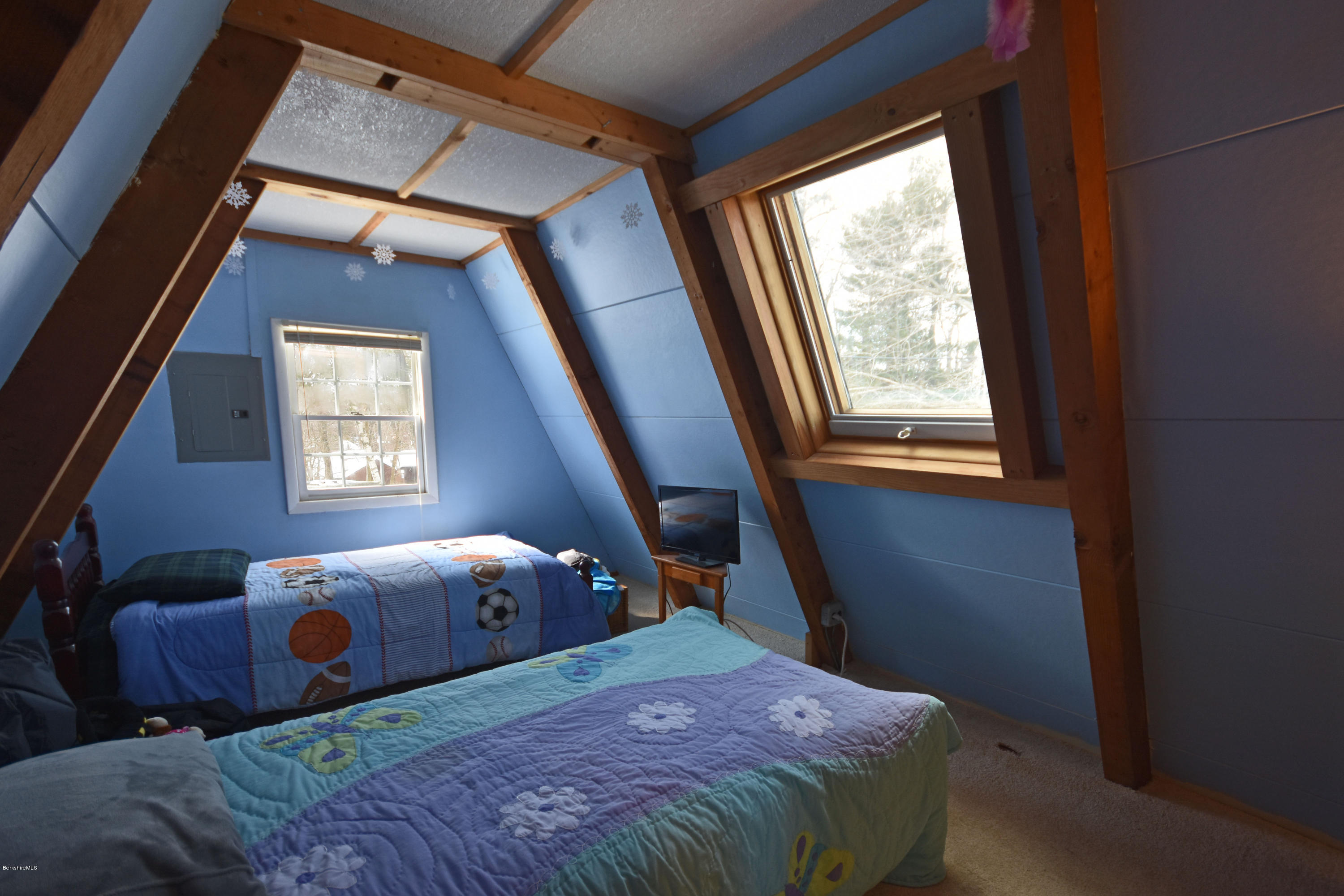 104 Franklin Road Hinsdale, MA 01235 - Photo 16 of 26 Bedroom #2