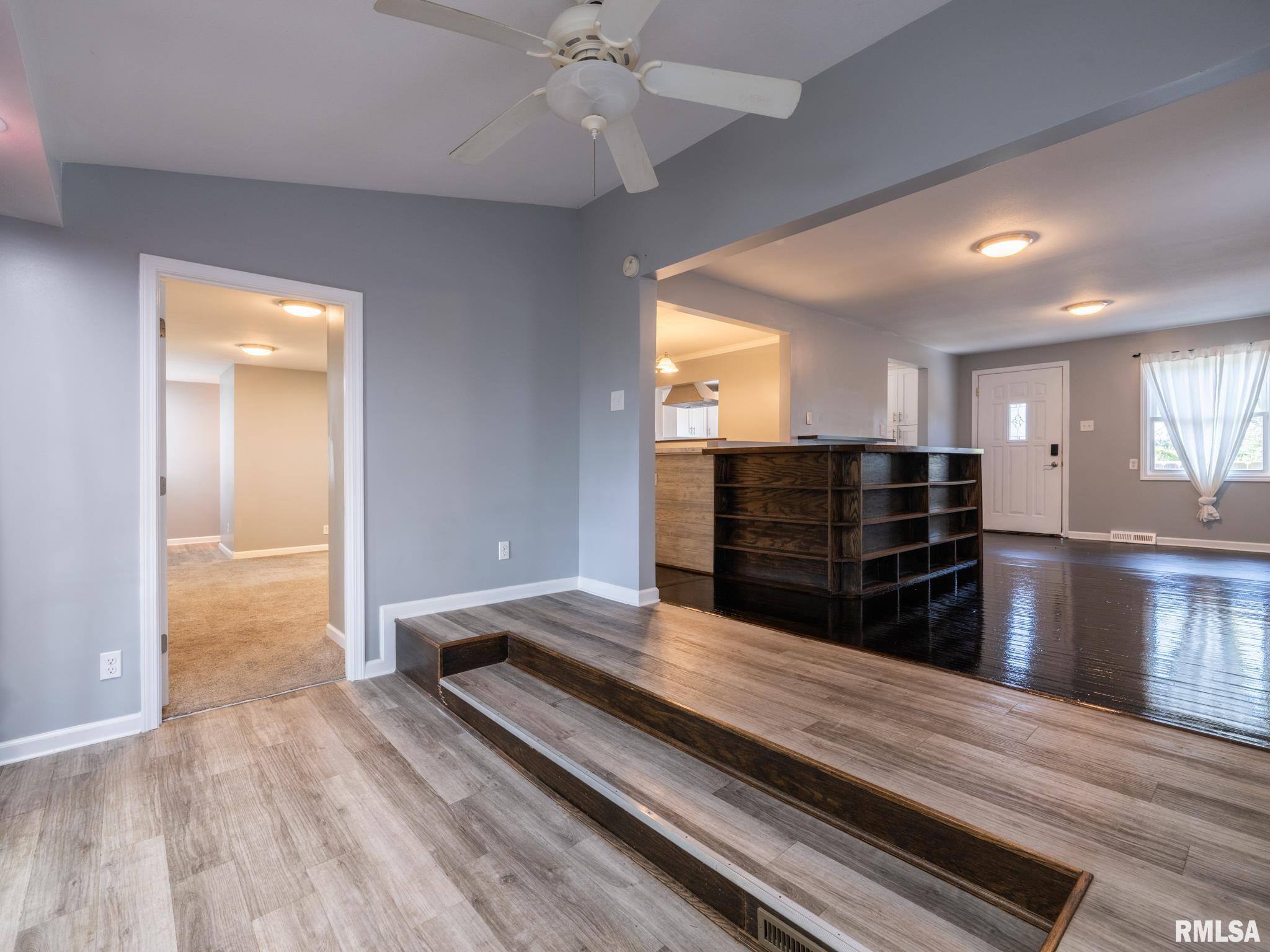 11728 North Riverview Road Chillicothe, IL 61523 - Photo 21 of 52 Gallery Image 21