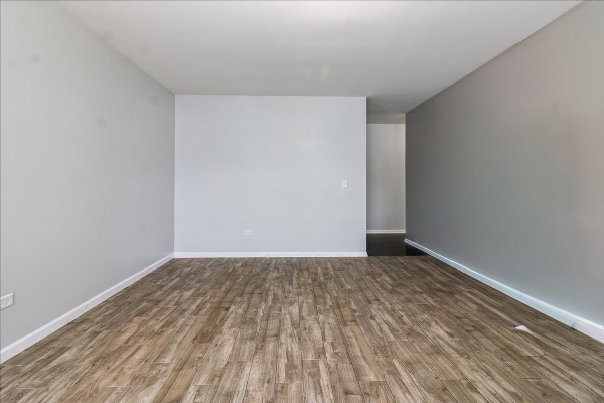 1112 Kim Court Joliet, IL 60431 - Photo 12 of 36