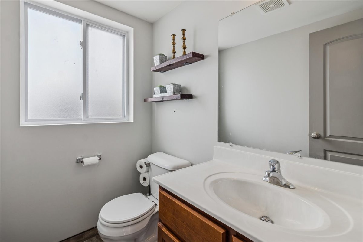 1112 Kim Court Joliet, IL 60431 - Photo 14 of 36