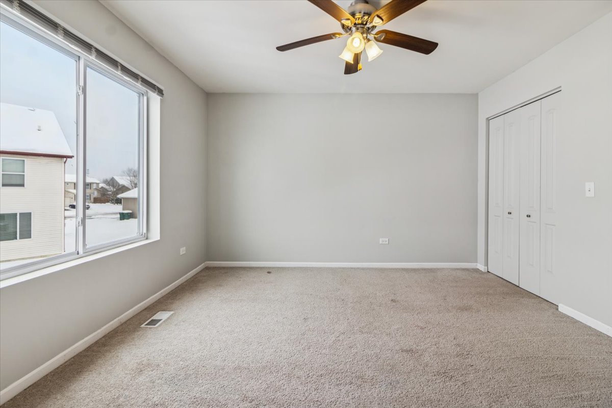 1112 Kim Court Joliet, IL 60431 - Photo 26 of 36