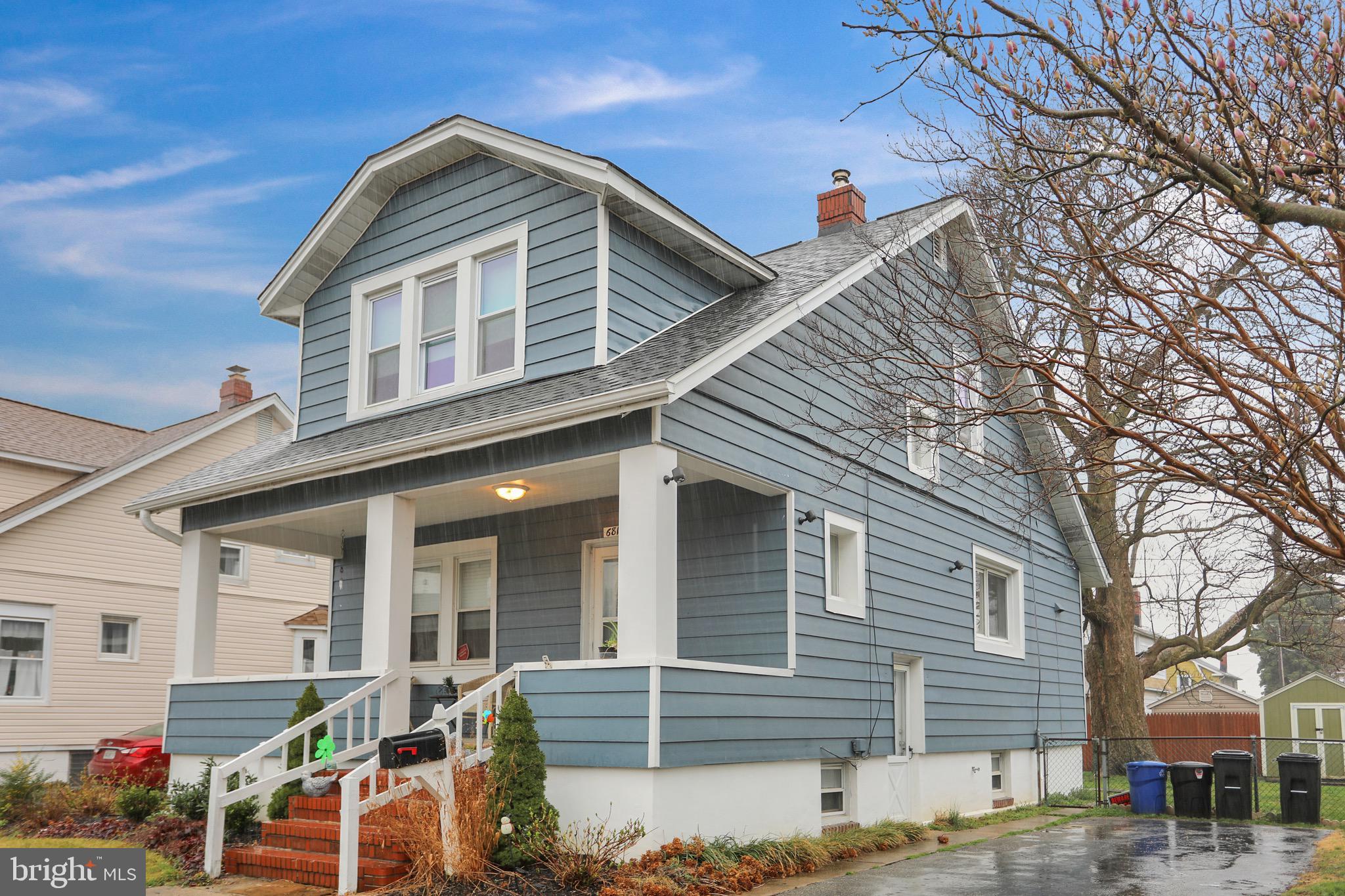6811 Dunhill Road Baltimore, MD 21222 - Photo 3 of 36 a front view of a house