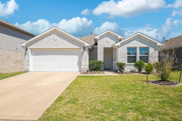 $2,100 | 13916 Payette Arbor Court, Conroe, TX 77384