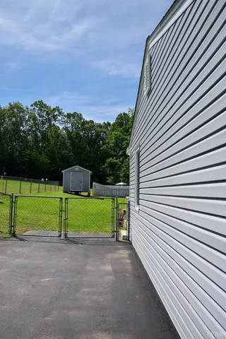 $314,900 | 1769 Izaak Walton Road, Madison Heights, VA 24572