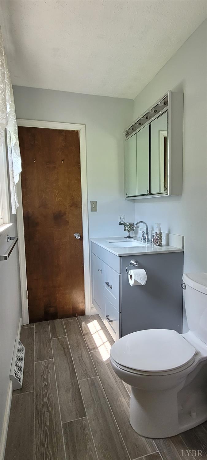 1769 Izaak Walton Road Madison Heights, VA 24572 - Photo 9 of 46