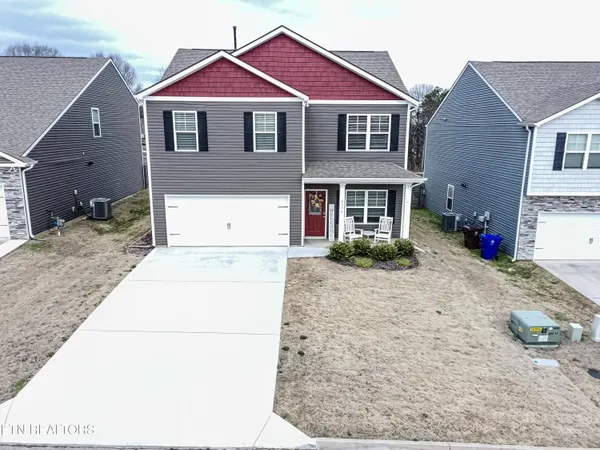 $407,900 | 8036 Dennis Fox Lane, Knoxville, TN 37938
