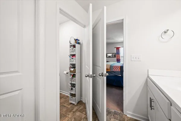 $399,900 | 8036 Dennis Fox Lane, Knoxville, TN 37938