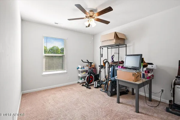 $399,900 | 8036 Dennis Fox Lane, Knoxville, TN 37938
