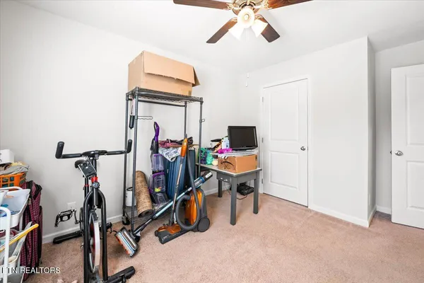 $399,900 | 8036 Dennis Fox Lane, Knoxville, TN 37938
