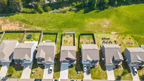 $399,900 | 8036 Dennis Fox Lane, Knoxville, TN 37938