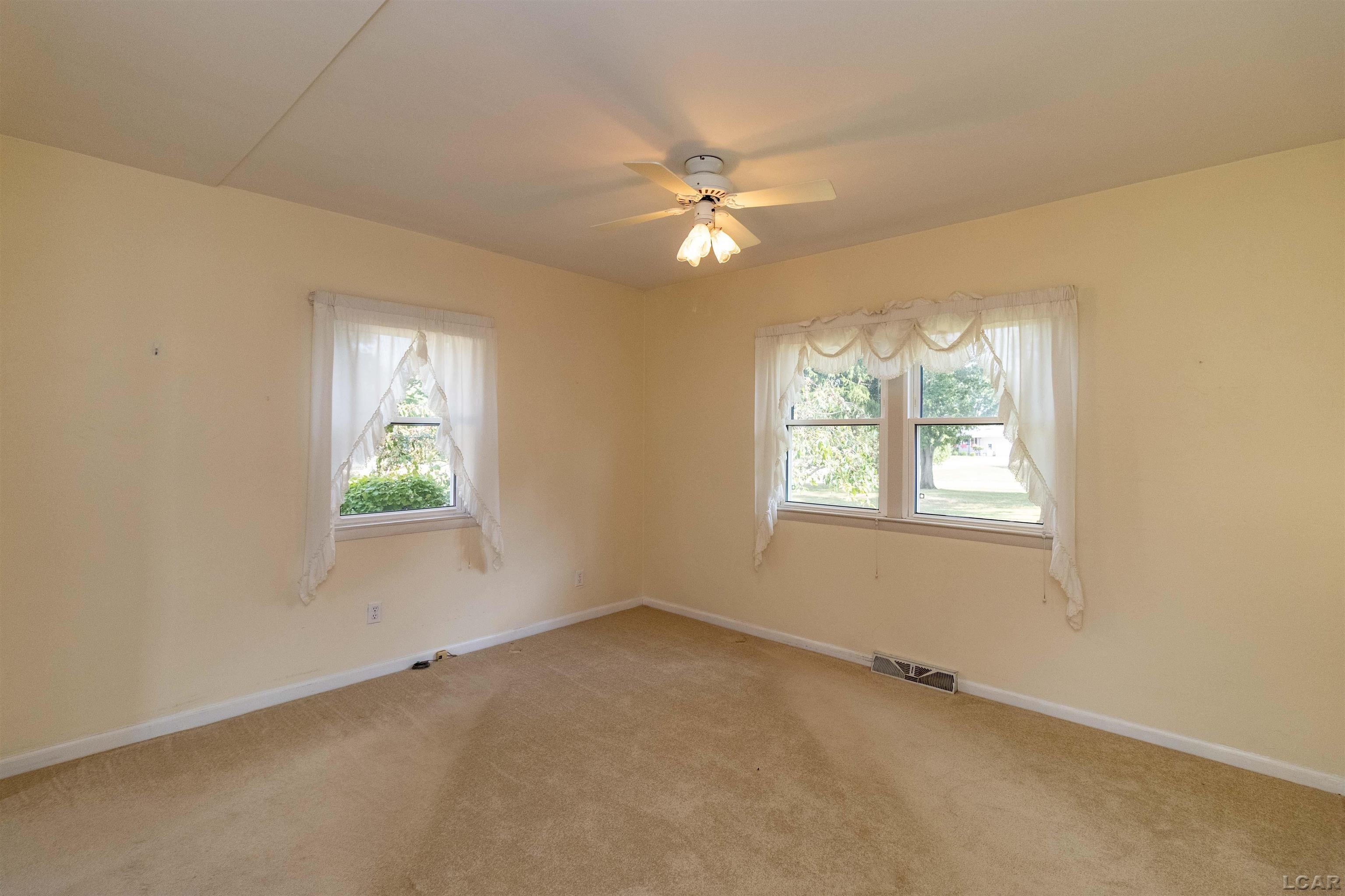 2760 Sharp Road Adrian, MI 49221 - Photo 21 of 56 Gallery Image 21