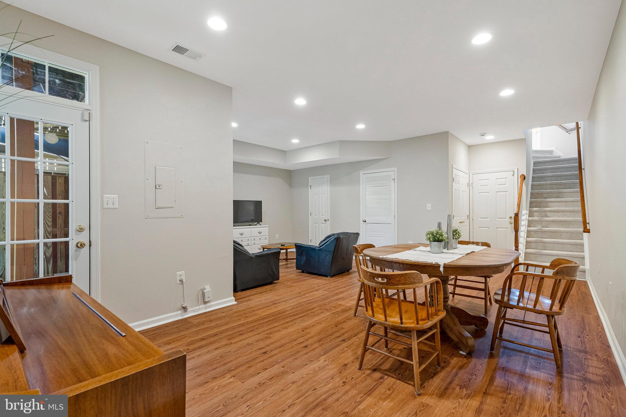 44035 Rising Sun Terrace Ashburn, VA 20147 - Photo 34 of 49 Gallery Image 34
