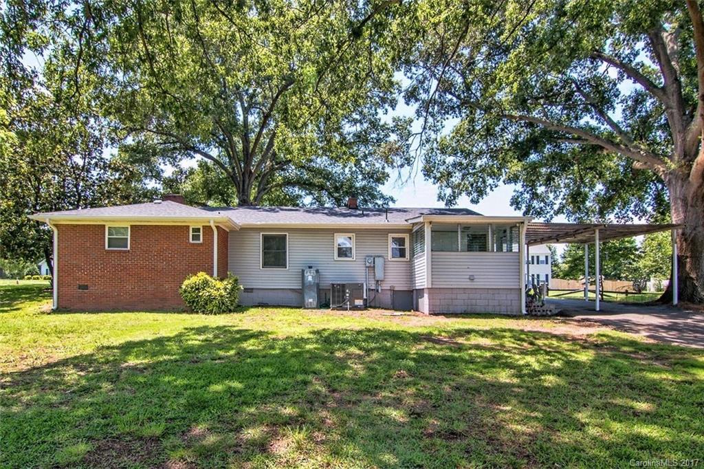 1715 Privette Road Matthews, NC 28105 - Photo 5 of 24 Gallery Image 5
