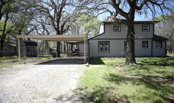 $415,000 | 150 Ash Creek Court, Springtown, TX 76082