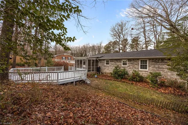 $310,000 | 507 Valleybrook Drive, Jamestown, NC 27282