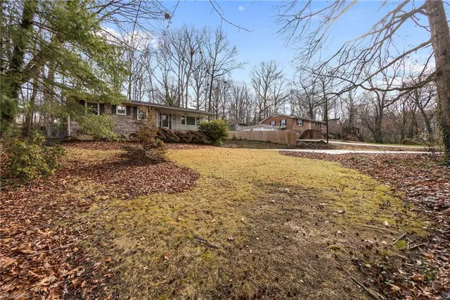 $310,000 | 507 Valleybrook Drive, Jamestown, NC 27282