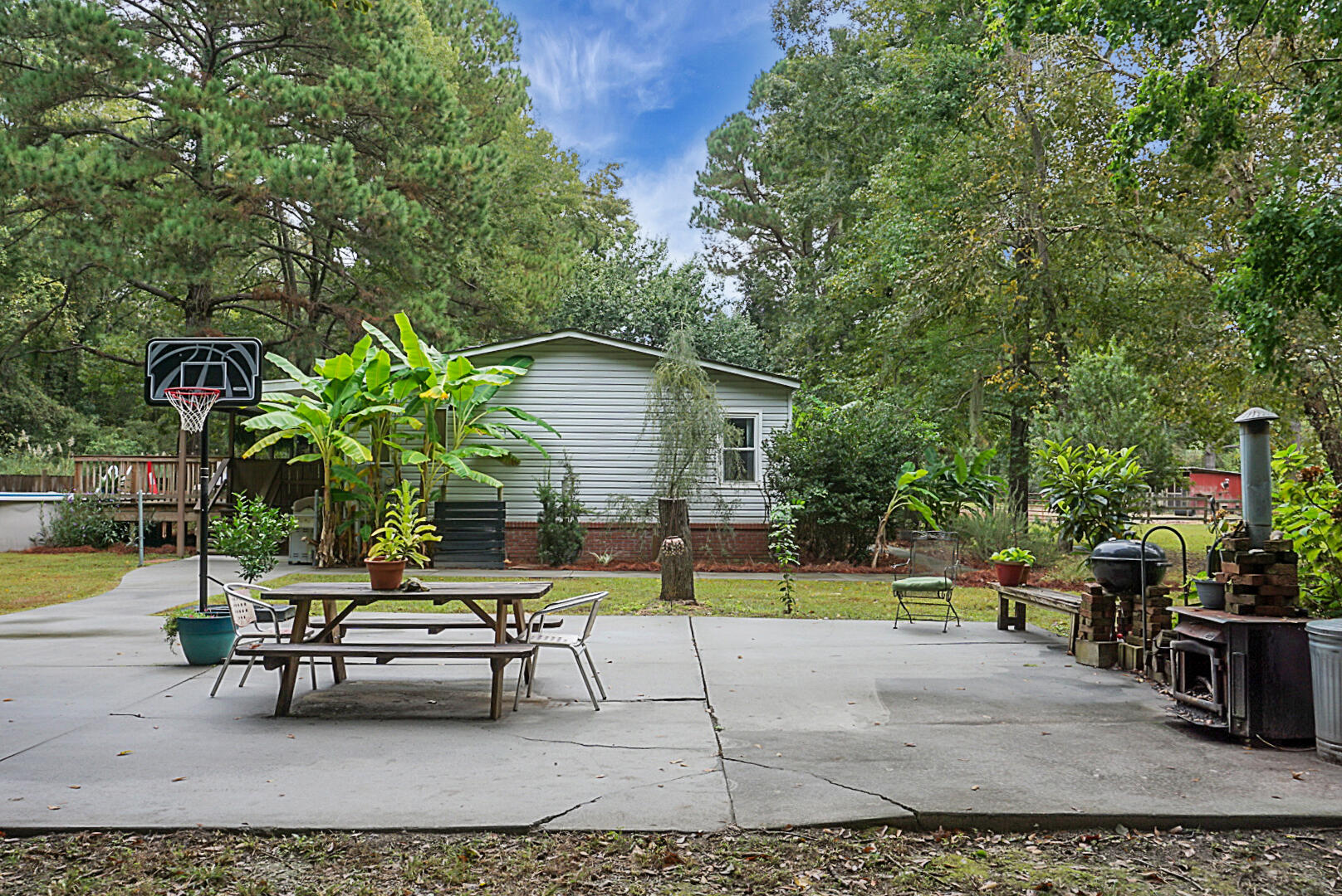 7423 Parish Point Road Meggett, SC 29449 - Photo 4 of 62 DSC00200