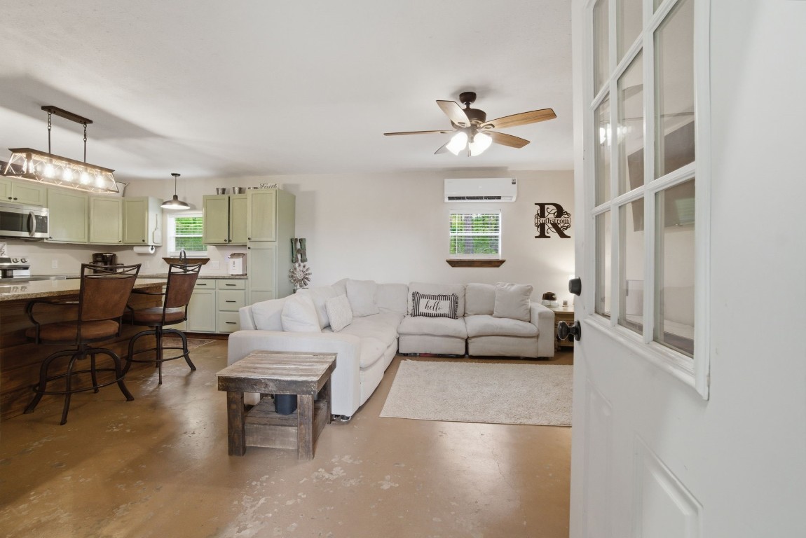 446 Hanson Road Onalaska, TX 77360 - Photo 12 of 27