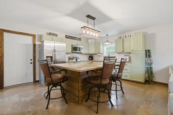 $238,000 | 446 Hanson Road, Onalaska, TX 77360