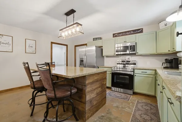 $238,000 | 446 Hanson Road, Onalaska, TX 77360