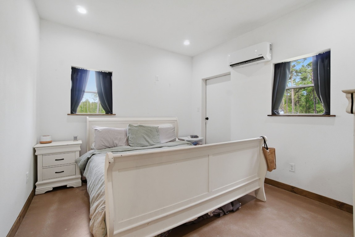 446 Hanson Road Onalaska, TX 77360 - Photo 20 of 27 Bedroom 1