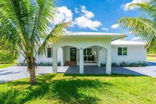 $2,245,000 | 13770 Southwest 192nd Street, Miami, FL 33177