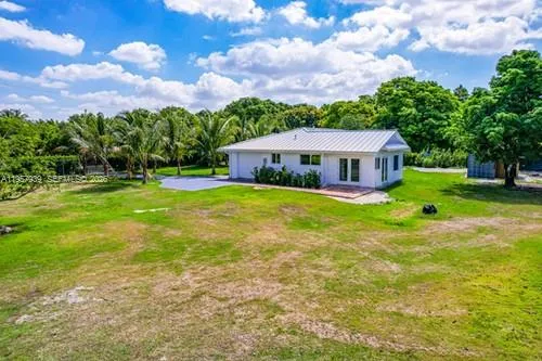 $2,245,000 | 13770 Southwest 192nd Street, Miami, FL 33177