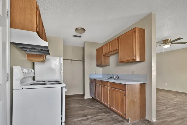 $190,000 | 9603 Elmwood Avenue, Lubbock, TX 79424