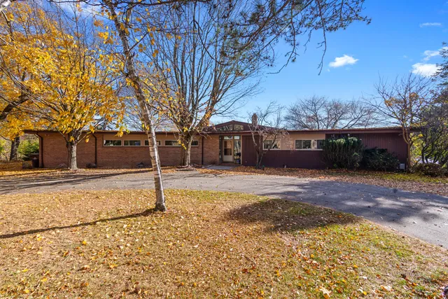 $2,200 | 4105 Riverview Drive, Alma, MI 48801