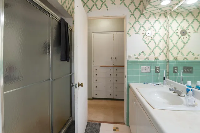 $2,200 | 4105 Riverview Drive, Alma, MI 48801