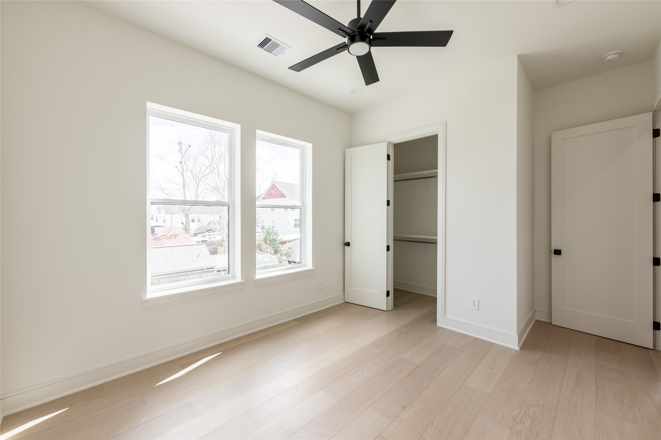 1122 East 27th Street, Unit A Houston, TX 77009 - Photo 35 of 44