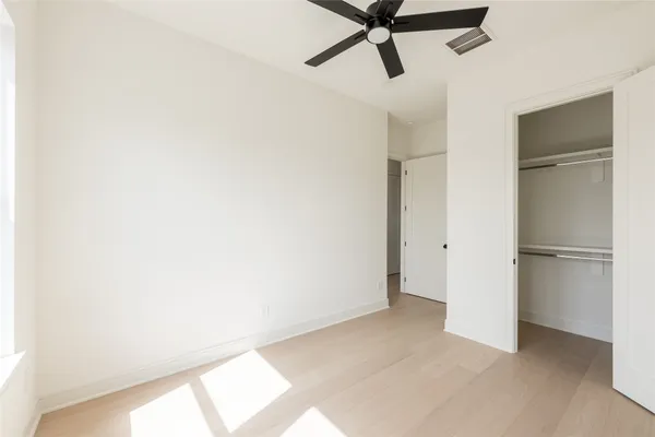 $719,000 | 1122 East 27th Street, Unit A, Houston, TX 77009