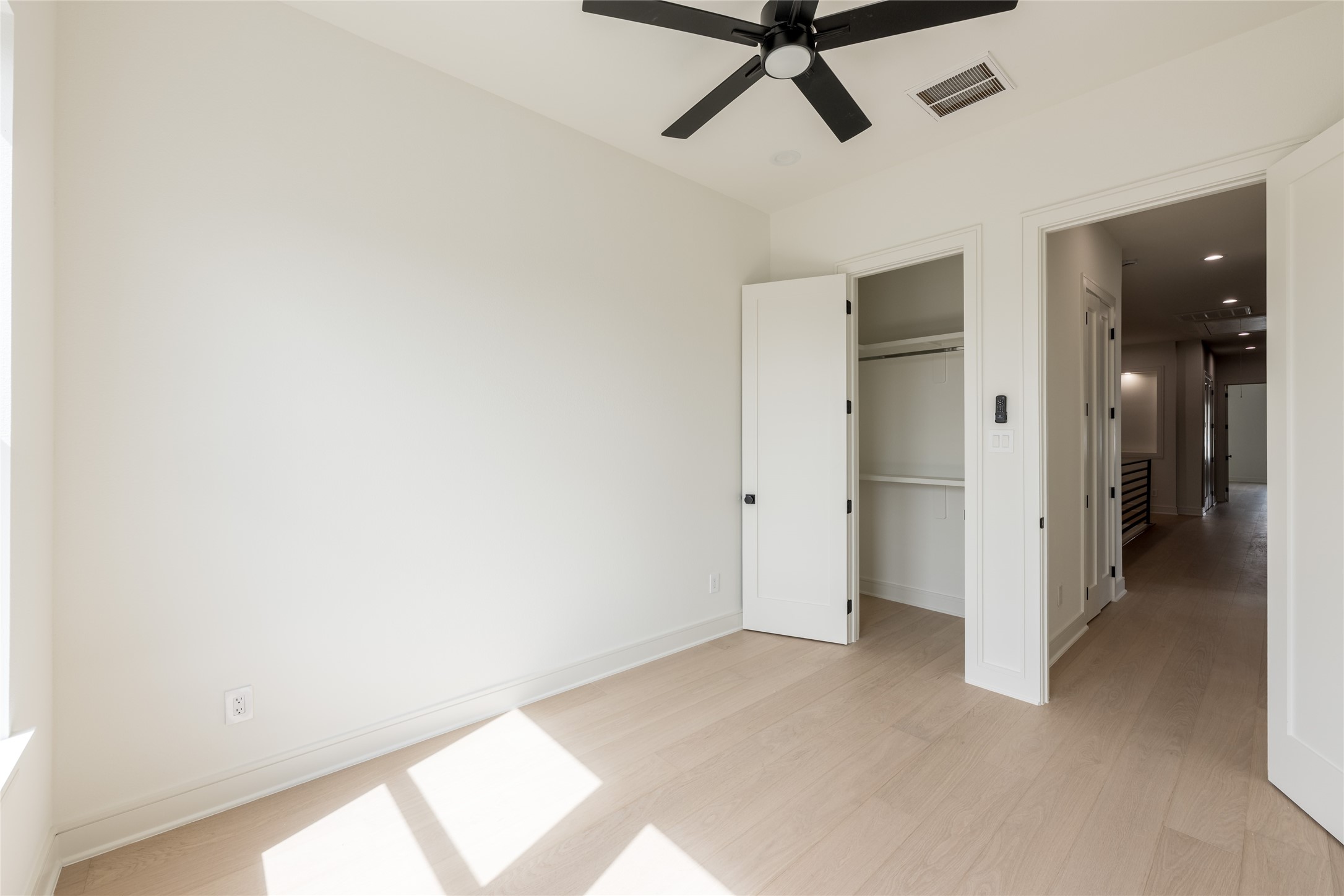 1122 East 27th Street, Unit A Houston, TX 77009 - Photo 42 of 44