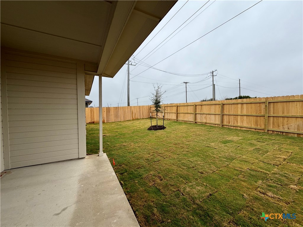 6903 Wizard Drive Killeen, TX 76549 - Photo 22 of 23 a view of a backyard