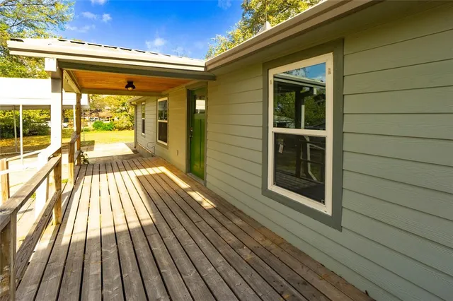 a view of outdoor space of the house
