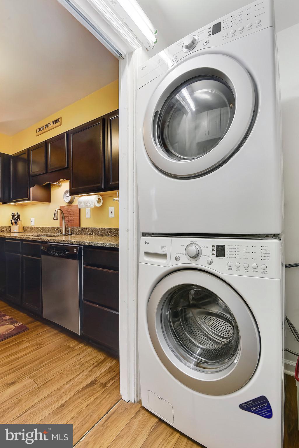 403 Silver Run Road Edgewater, MD 21037 - Photo 18 of 29 Stacking washer and dryer