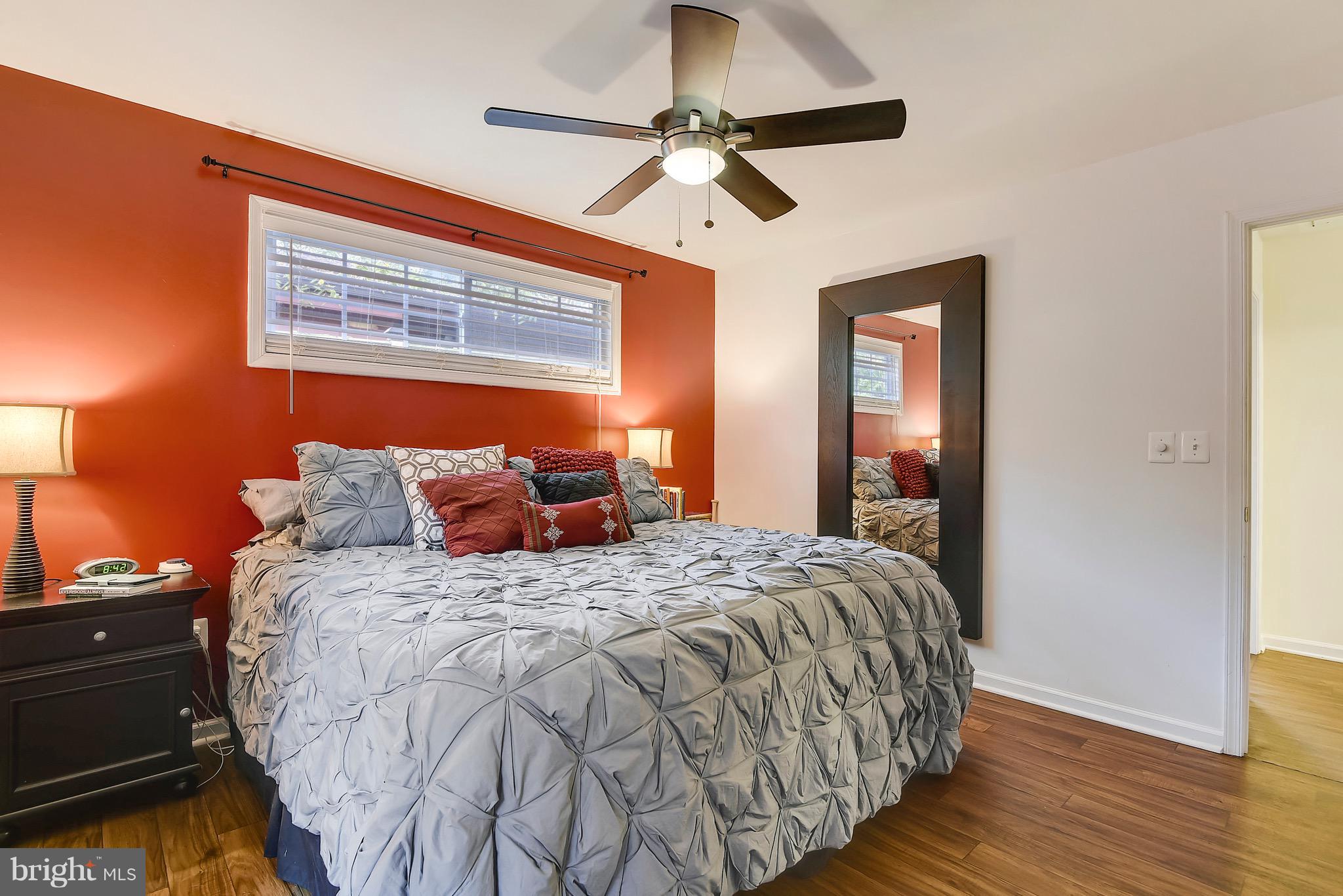 403 Silver Run Road Edgewater, MD 21037 - Photo 10 of 29 Master bedroom with private access to the bath